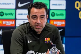 Treinador Xavi, do Barcelona, durante entrevista coletiva