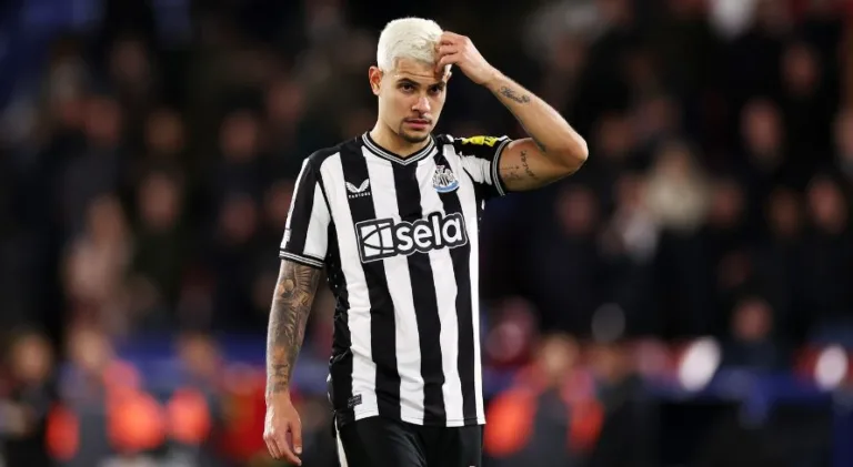 Bruno Guimarães, do Newcastle abre o jogo sobre o seu futuro