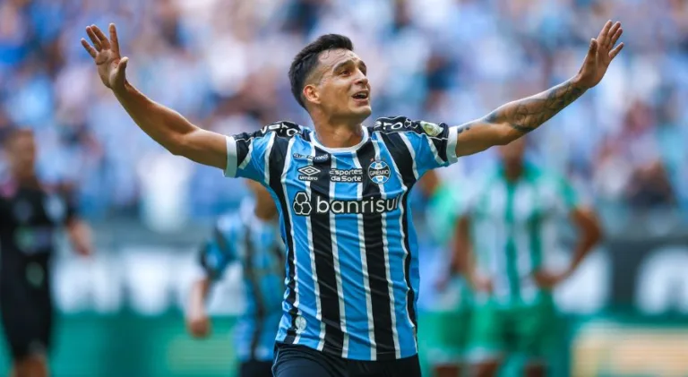 Grêmio sofre, mas vira sobre o Juventude na Arena e se sagra campeão do Gauchão 2024