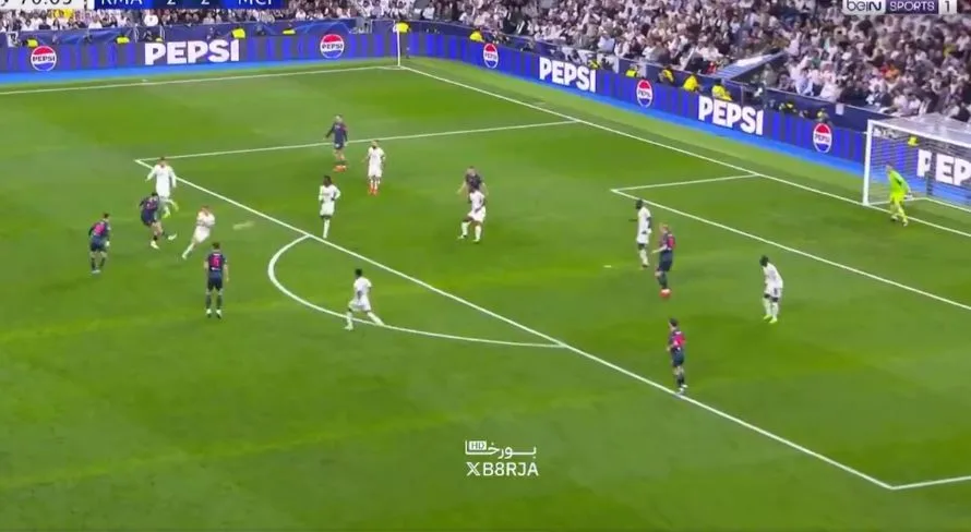 Gvardiol bate de longe e faz um golaço para virar o jogo para o City contra o Real na Champions