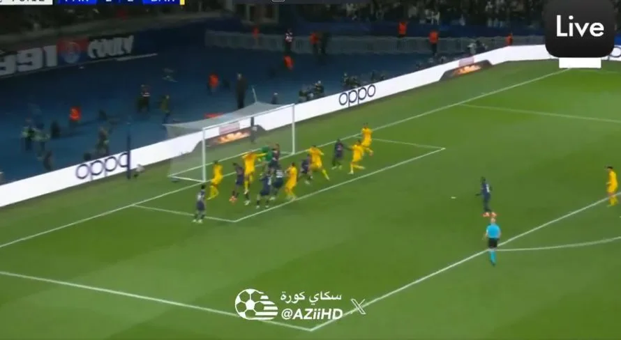 Christensen sobe mais alto que todos para cabecear e vira para o Barcelona contra o PSG na Champions; assista