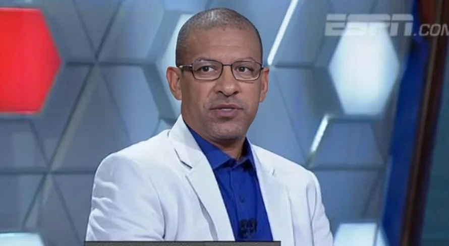 Djalminha crava melhor jogador no futebol brasileiro hoje: “Admiro”