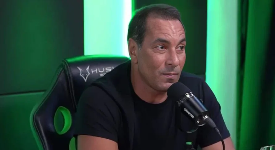 Edmundo aponta torcida “desvalorizada” do futebol brasileiro: “Não entendo”