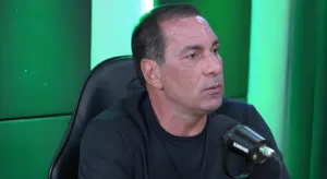 Edmundo aponta quatro clubes ameaçados de rebaixamento no Brasileirão
