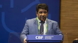 Árbitros querem parar o Brasileirão e pedem renúncia de presidente da CBF: “Vergonha na cara”