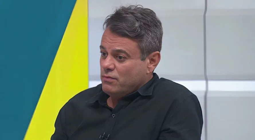 Eric Faria “exclui” jogador do Flamengo ao montar ataque ideal do Brasileirão Série A 