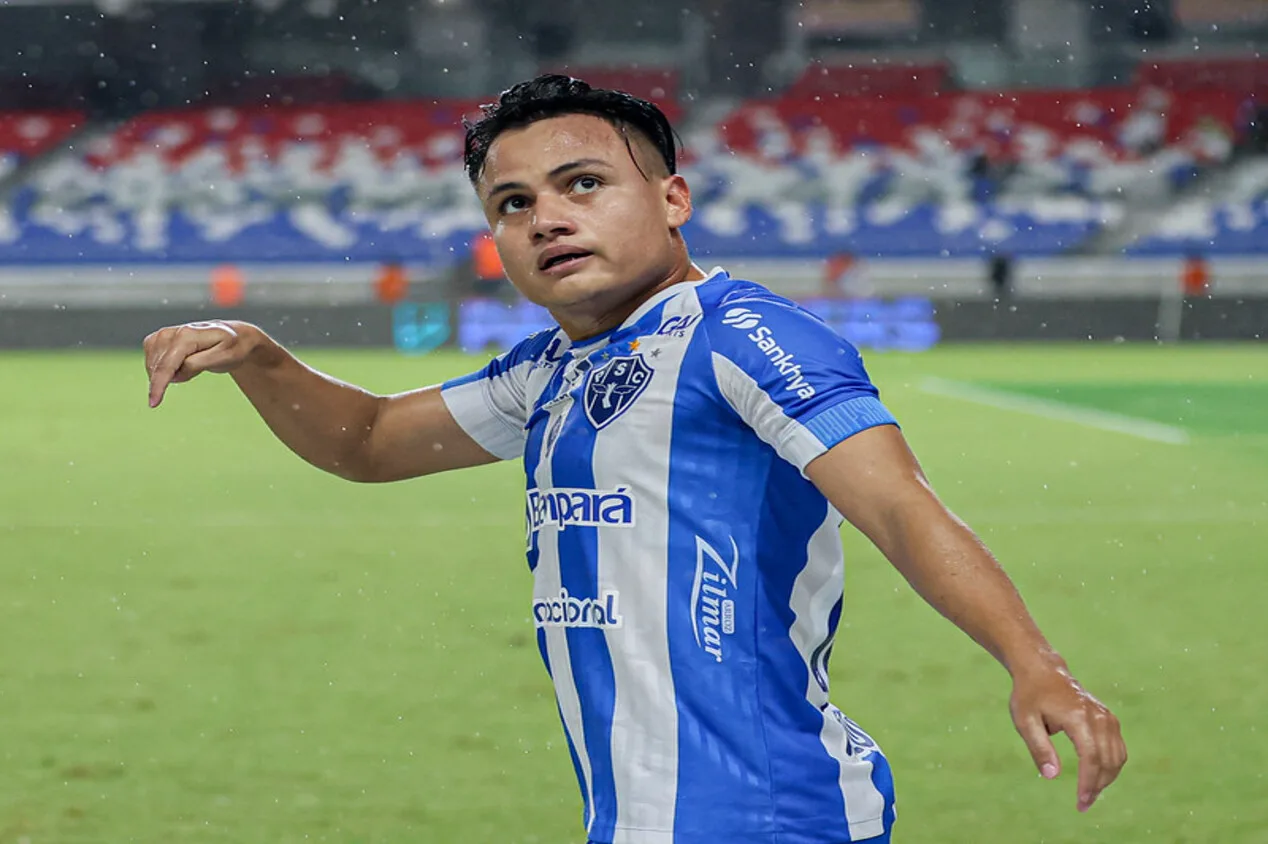 Técnico do Paysandu elogia golaço de Esli García: “Acima da média” 