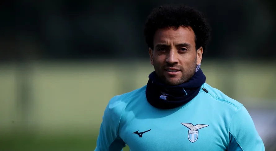 Denílson elogia Felipe Anderson e destaca “trunfo” do atacante no Palmeiras