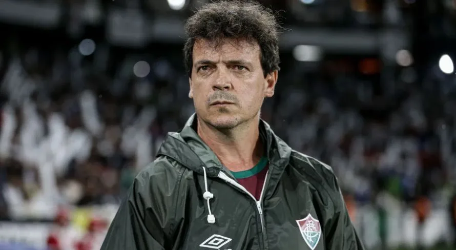 RMP critica Diniz por escalação de jogador em derrota do Fluminense: “Suicídio”