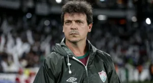 Casagrande detona defesa do Fluminense de Diniz: “Até o Pedro Raul faria”