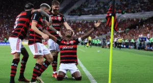 Mauro Cezar dispara sobre atacante do Flamengo: “Não está jogando bem”