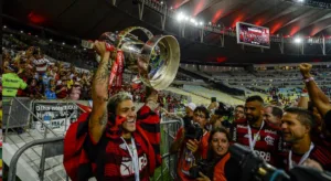 Casagrande elege Flamengo, Palmeiras e mais três clubes favoritos na Copa do Brasil 