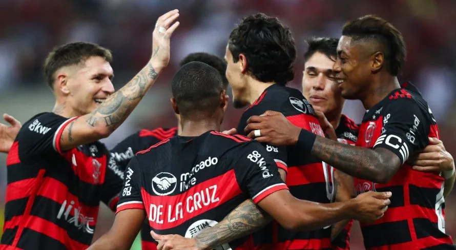 Vampeta vê “preguiça” e cobra quatro jogadores do Flamengo: “Não estava jogando nada”