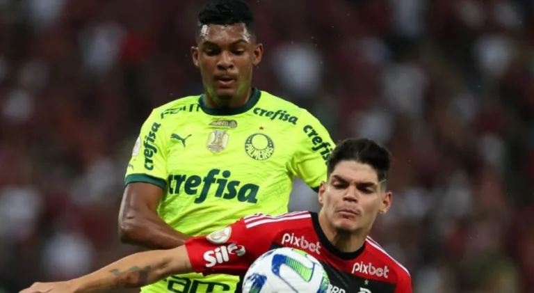 Flavio Prado elege melhor time do Brasil após títulos de Flamengo e Palmeiras