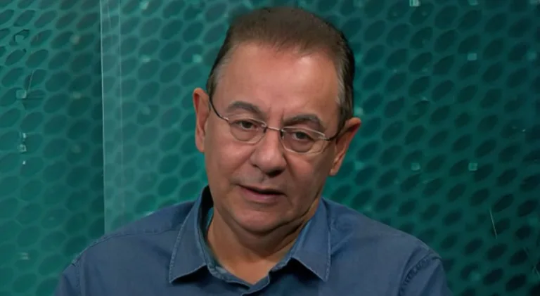 Flavio Prado dispara contra atacante “cai-cai” do Brasileirão Série A: “Fica se jogando”