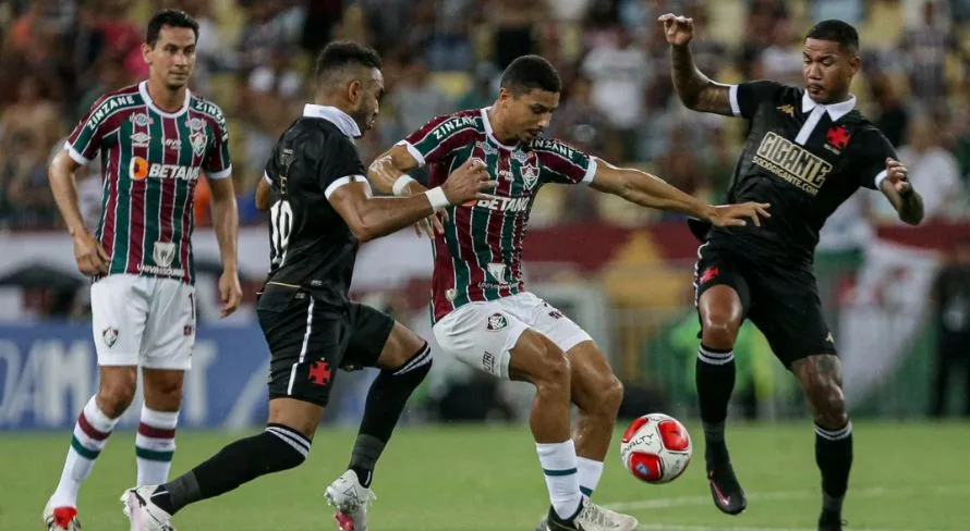 PVC não pipoca e aponta resultado do clássico Fluminense x Vasco