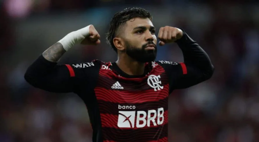 Presidente do Flamengo desmente Marcos Braz sobre trazer substituto para Gabigol