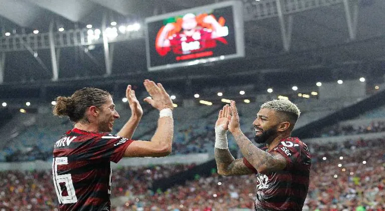 Filipe Luís inclui Gabigol, do Flamengo, ao montar o ‘jogador perfeito’