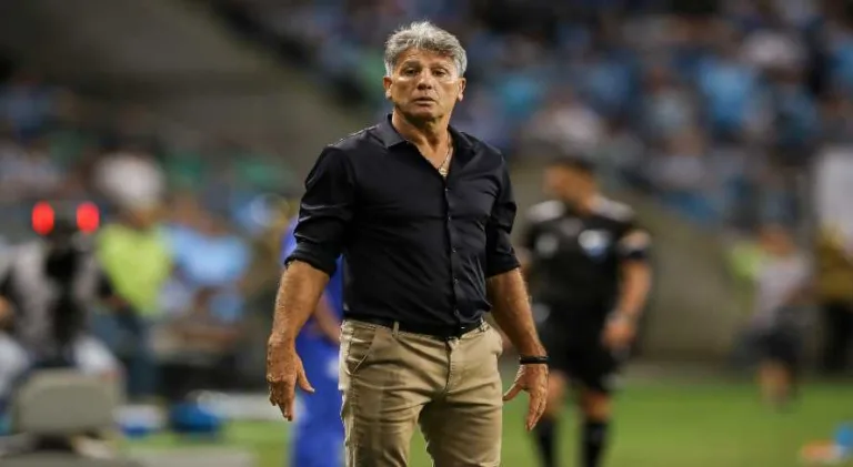Grêmio paga o segundo melhor salário para técnico no Brasileirão; veja a lista
