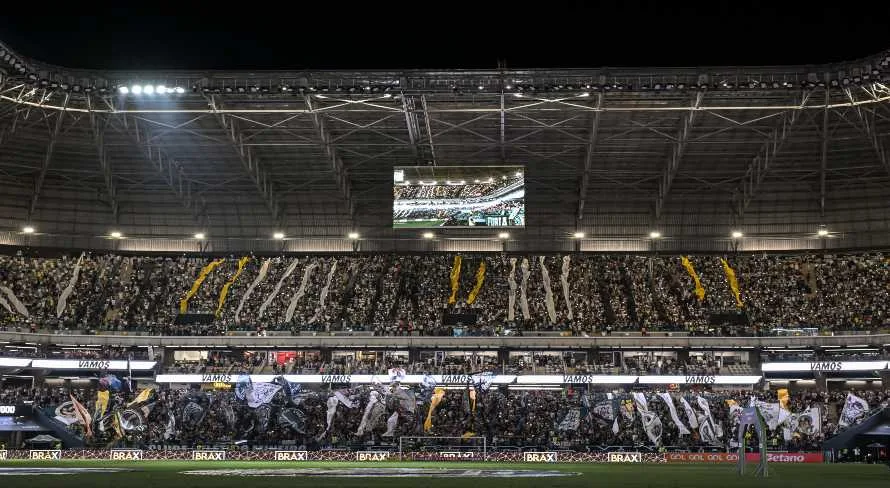 Torcedores se envolvem em tumulto em jogo entre Atlético-MG e Sport