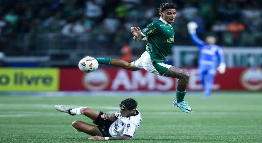 Palmeiras busca o ataque e comanda virada contra o Liverpool-URU na Libertadores; veja