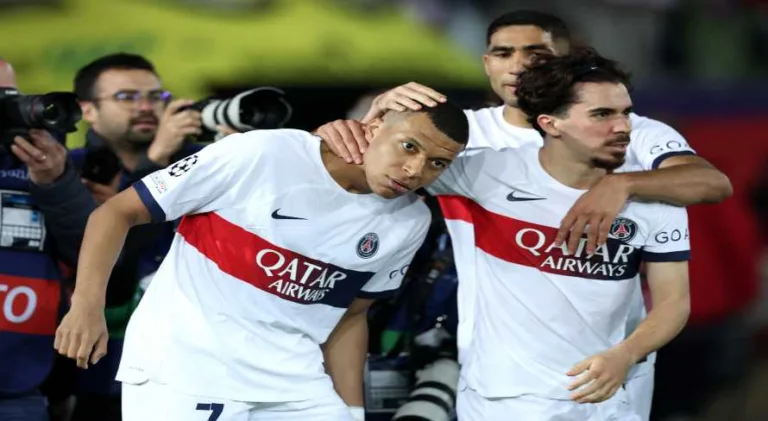 PSG e Lyon se enfrentam na Ligue 1 em uma prévia da decisão da Copa da França