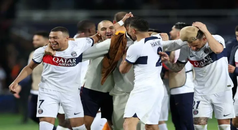 PSG conquista o título francês após derrota do Monaco para o Lyon
