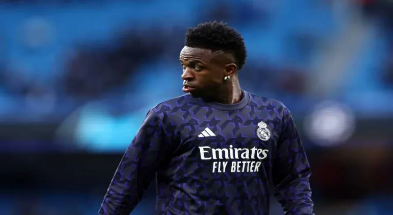 Real Madrid x Barcelona: veja se Vinícius Júnior joga hoje na La Liga