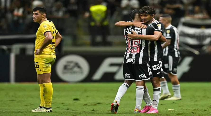 Superior, Atlético-MG marca dois contra o Peñarol na Libertadores; veja