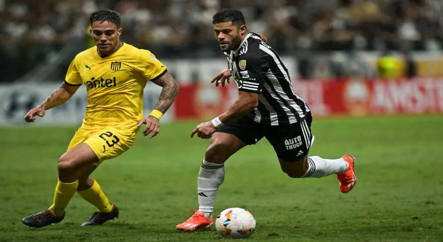 Atlético-MG vence o Peñarol e segue com 100% de aproveitamento na Libertadores