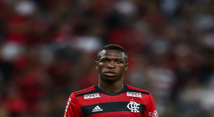 Última vitória do Palmeiras contra Flamengo no Brasileirão teve Vinícius Júnior