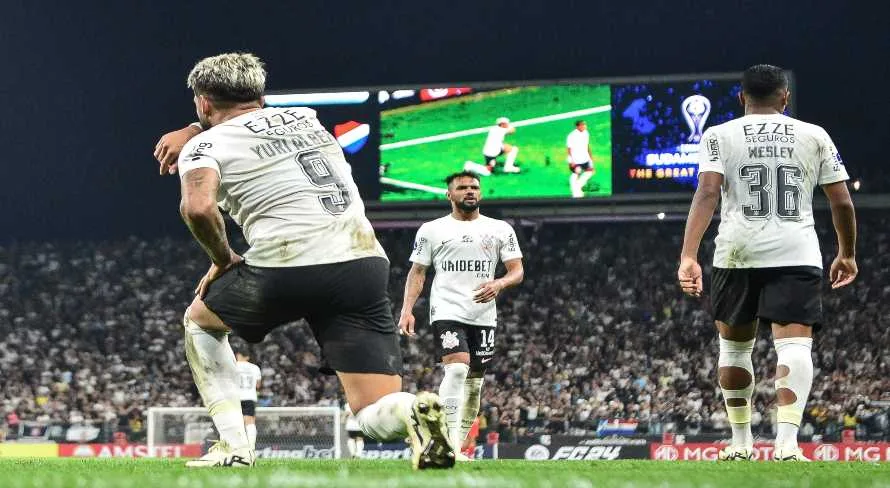 Corinthians espanta a má fase e faz quatro contra o Nacional na Sul-Americana; assista