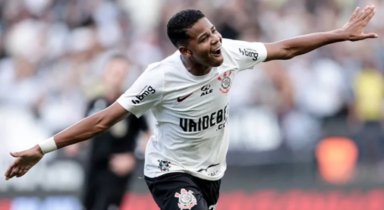 Bruno Prado exalta Wesley após ‘show’ contra o Fluminense: “Mais talentoso do Corinthians”