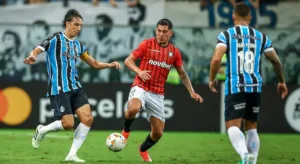 Baldasso zoa Grêmio após derrota para Huachipato na Libertadores: “Eu avisei”