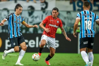 Geromel não impediu derrota do Grêmio para o Huachipato