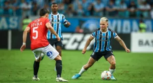 Chico Garcia decreta eliminação de brasileiro na Libertadores: “Parabéns”