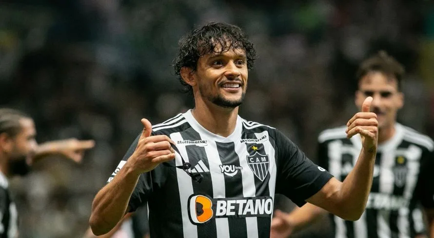 Gustavo Scarpa, do Atlético-MG, segue como melhor jogador do Brasileirão