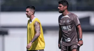 Samir Carvalho avalia relação de António Oliveira com atleta do Corinthians: “Uma bomba para estourar”