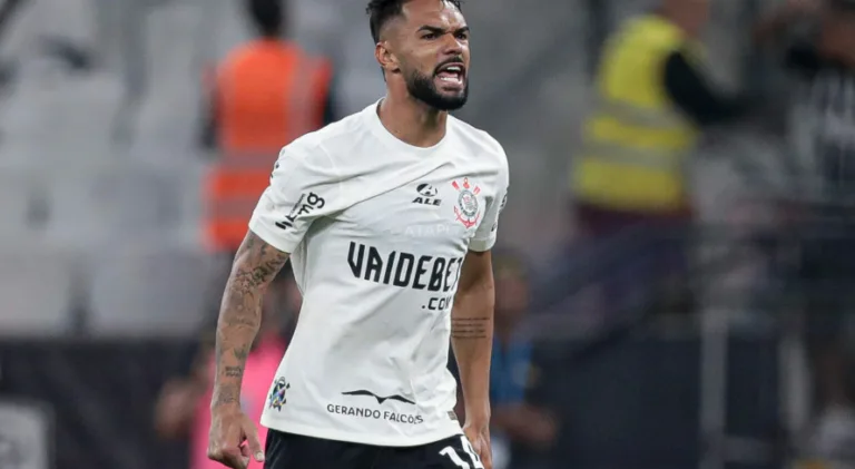 Raniele vai conquistando vestiário para ser um dos líderes do Corinthians hoje