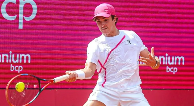 João Fonseca endurece, mas é eliminado no ATP de Estoril