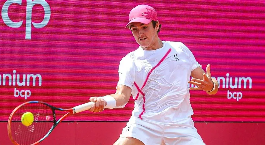 João Fonseca endurece, mas é eliminado no ATP de Estoril
