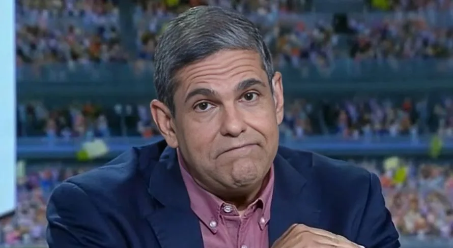 João Guilherme surpreende e crava quem é melhor entre Abel Ferreira e Tite