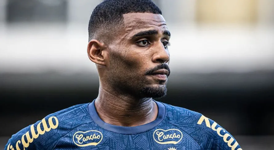 Atlético-MG mira Joaquim, mas se assusta com pedida do Santos pelo zagueiro