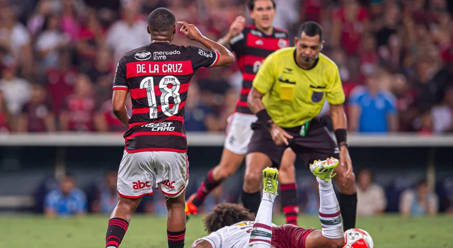 8 jogadores que podem ganhar o primeiro título pelo Flamengo hoje