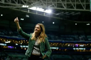 Presidente do Palmeiras reencontra Dorival Júnior, técnico da seleção brasileira: “Grande prazer”