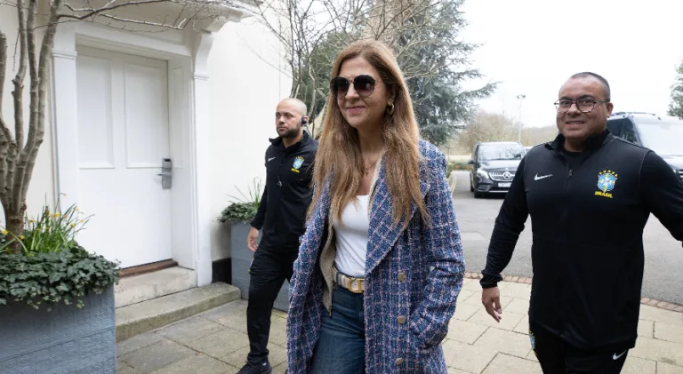 Neto detona atitude de Leila Pereira em entrevista: “Tem dinheiro e tem o poder”