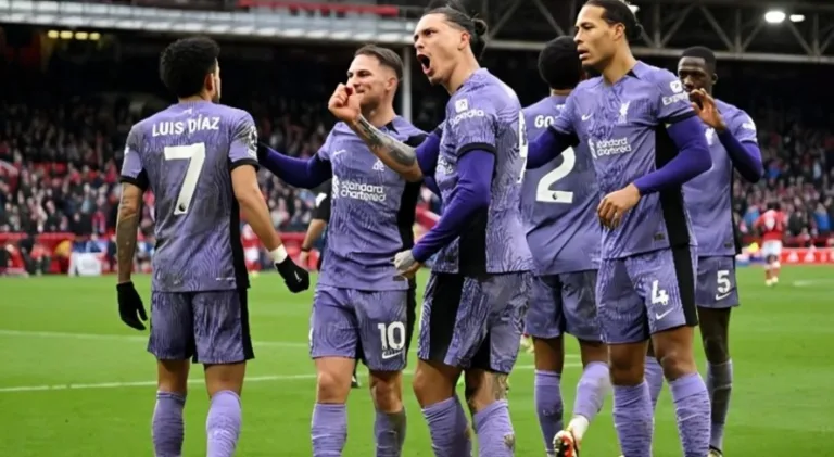 Veja a provável escalação do Liverpool hoje contra o Sheffield United