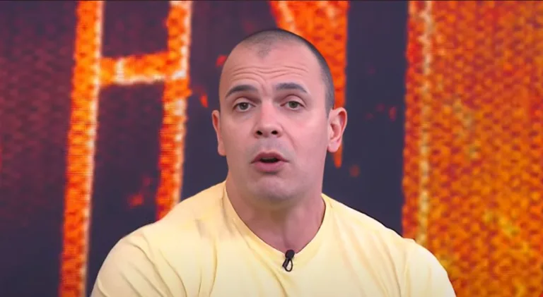 Mano aponta time que é “piada” do futebol brasileiro hoje