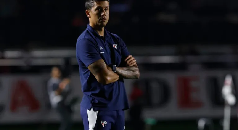 Vessoni alerta SPFC sobre novo técnico: “Sem outros Carpinis”