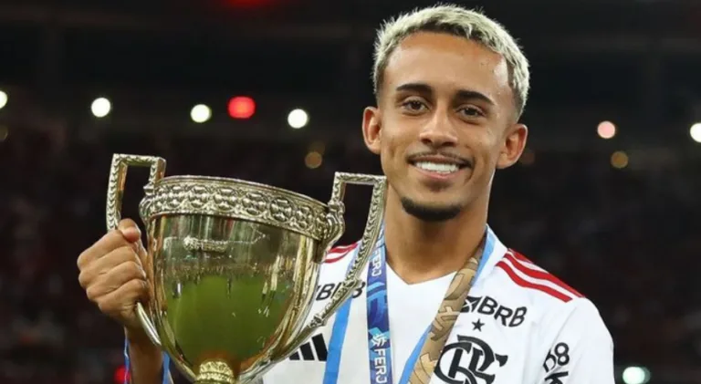 Matheus Gonçalves é assaltado após Flamengo x Nova Iguaçu e medalha do Cariocão é levada